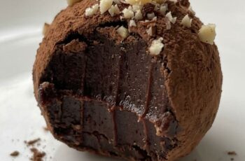 Easy Chocolate Truffles, Melt-in-Your-Mouth Treats