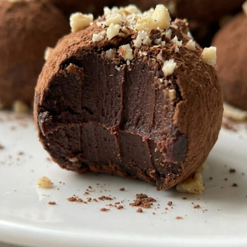 Easy Chocolate Truffles, Melt-in-Your-Mouth Treats