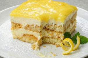 Homemade Lemon Tiramisu with Lemon Curd, No Bake Dessert
