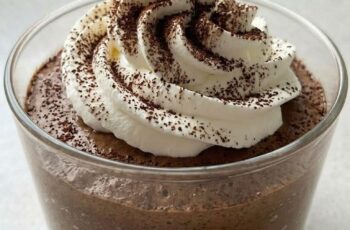 Easy Chocolate Coffee Mousse – Rich, Creamy & Irresistible