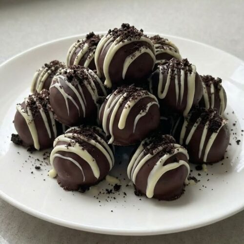 Easy No Bake Oreo Truffles Recipe (Only 3 Ingredients!)