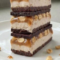 Homemade Snickers Bars – Better Than Store Bought
