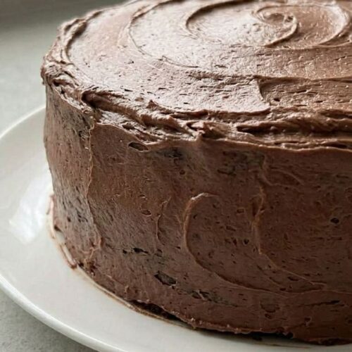 The Only Vegan Chocolate Cake Recipe You Will Ever Need