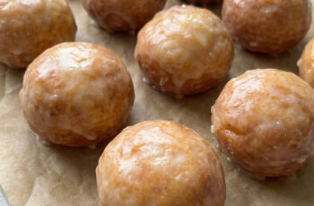 Best Peach Pie Bites with Sweet Juicy Peach Filling