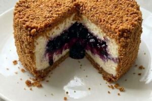 No-Bake Upside-Down Blueberry Cheesecake Recipe, Creamy and Irresistible
