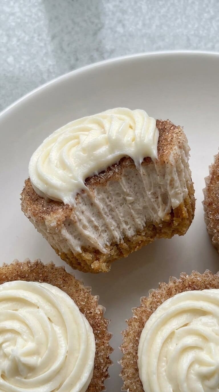 Mini Cinnamon Roll Cheesecakes, A Perfect Bite-Sized Dessert