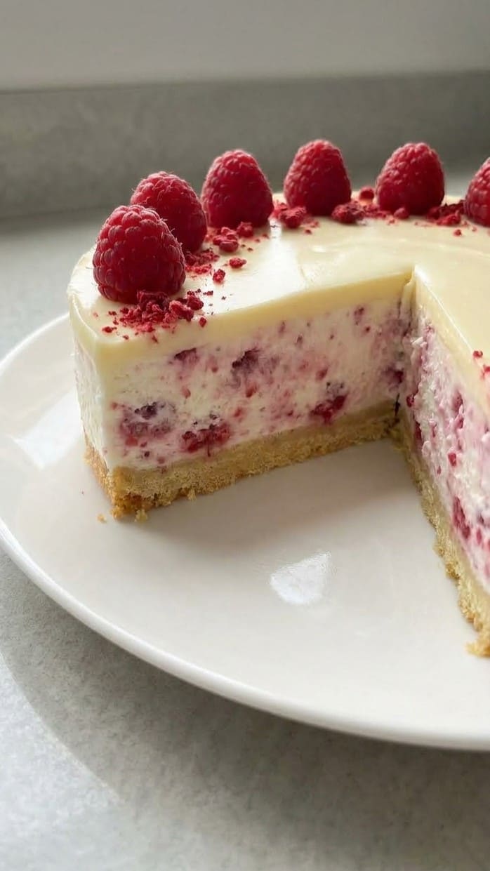 White Chocolate Raspberry Cheesecake, The Perfect Elegant Dessert